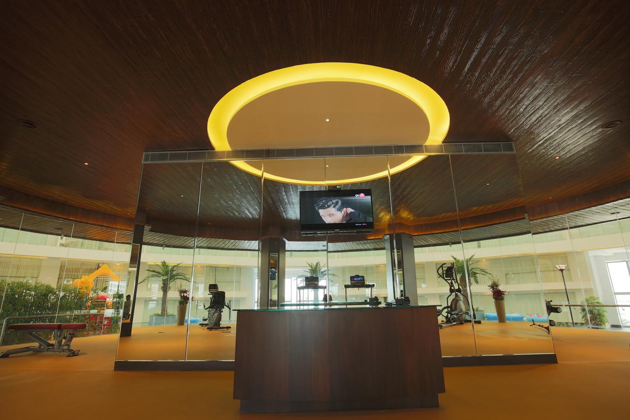 Rajhans Belliza Service Apartment สุรัต ภายนอก รูปภาพ