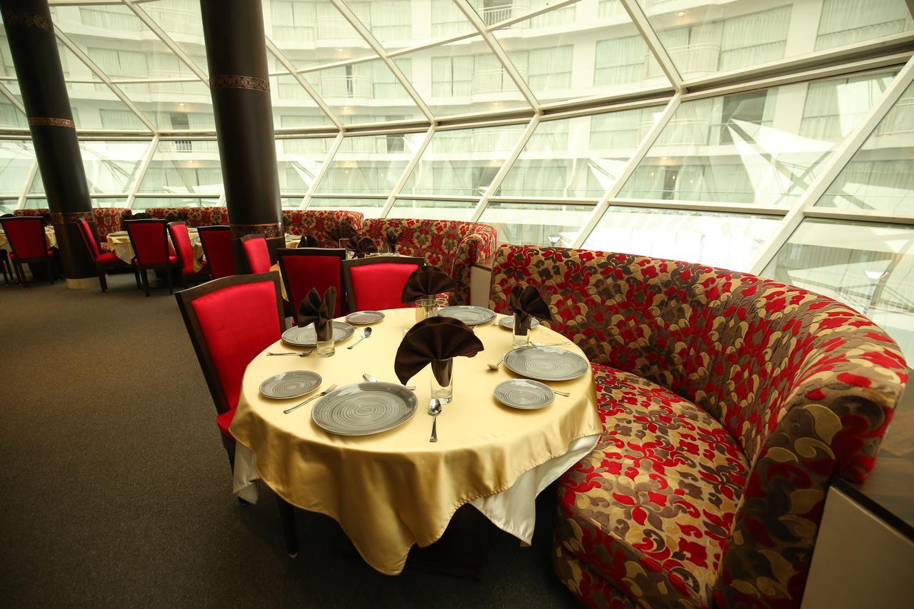 Rajhans Belliza Service Apartment สุรัต ภายนอก รูปภาพ